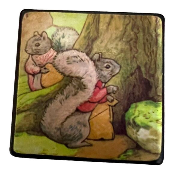 Vintage Squirrel Nutkin Beatrix Potter Mini Puzzle Cubes Boxes Trinket Box Set - Picture 2 of 6